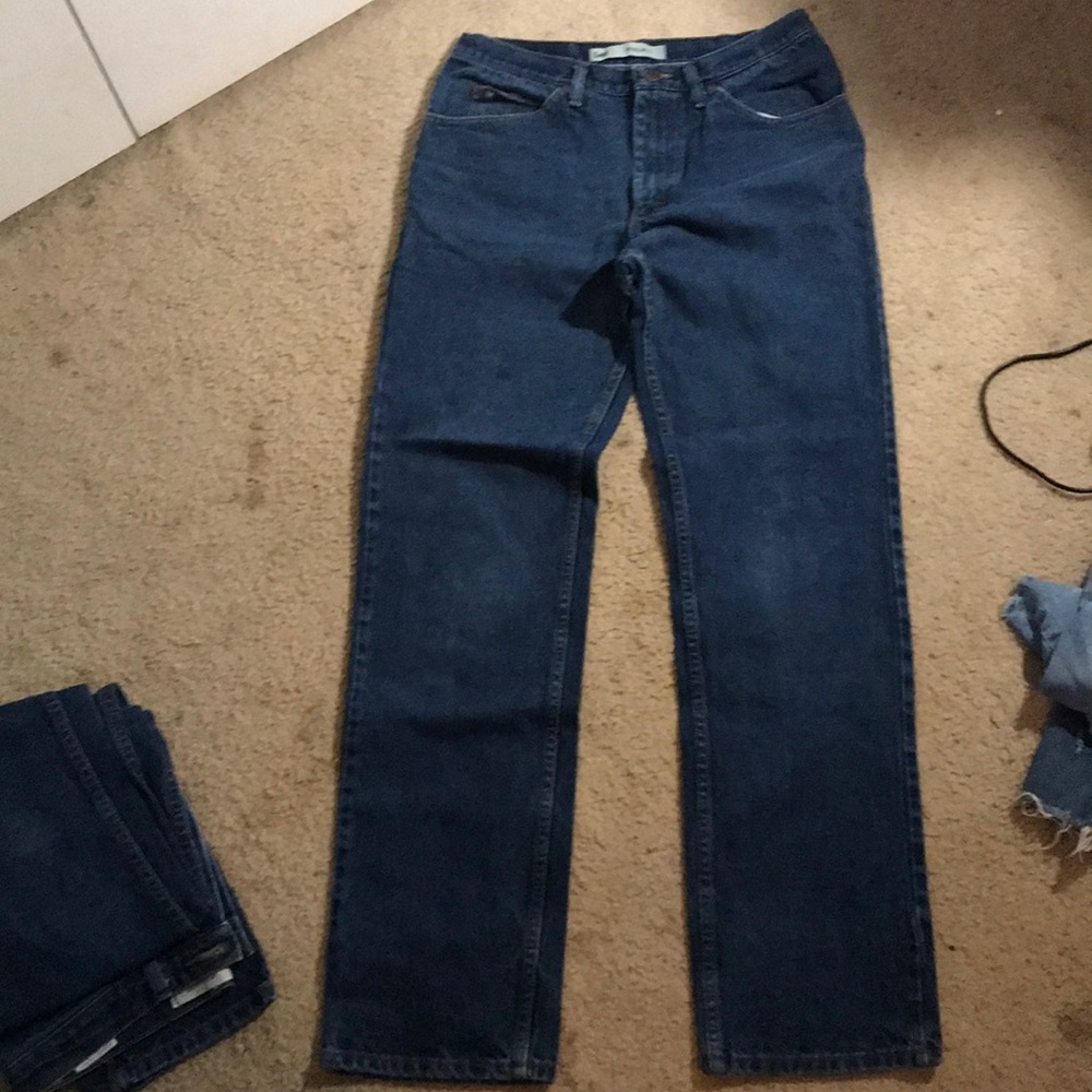 Long regular fit jeans.